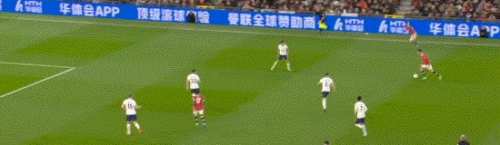 【英超】C罗戴帽 凯恩点射 曼联两度被追平3比2热刺